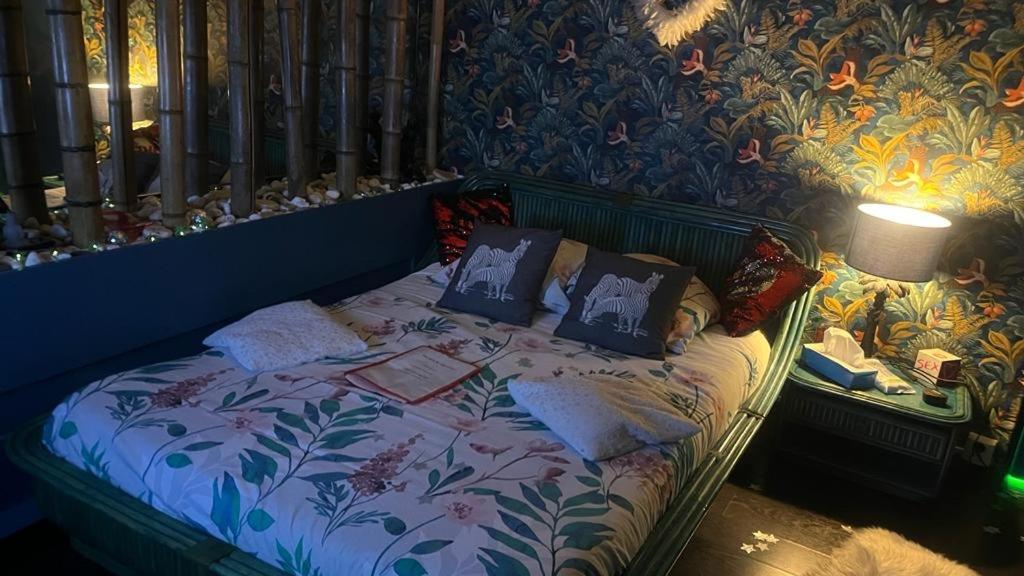 Spabyelleetlui Spa Rouge Ou Bleu Mouscron Esterno foto